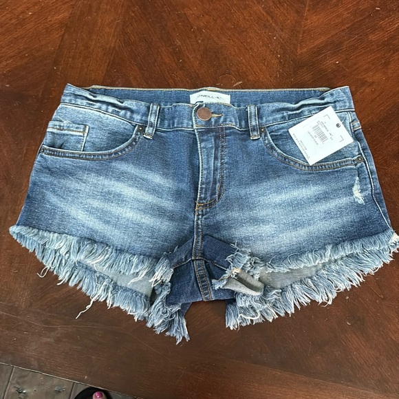O’Neill Denim Short Shorts - Sz 29 - NWT - Picture 1 of 5